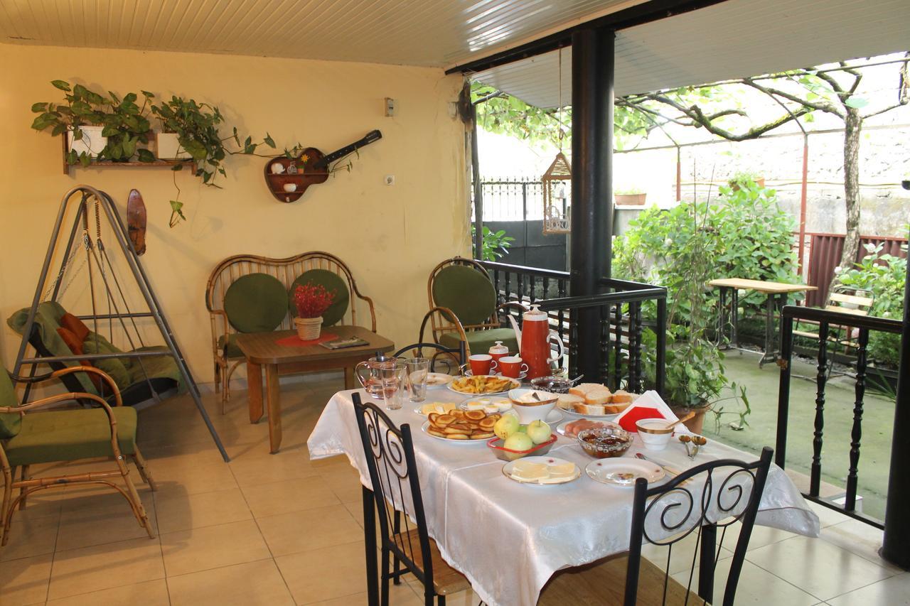 The Kiwi House Hotel Lagodekhi Exterior photo